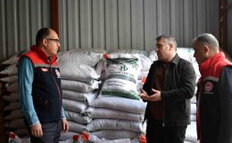 Bayburt’ta üreticilere yüzde 50 hibeli yem bezelyesi tohumu dağıtıldı